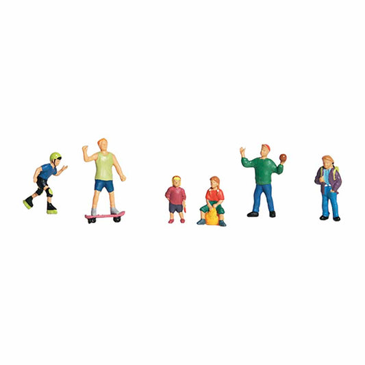Woodland Scenics A1830 Kids At Play HO OO Gauge Figures