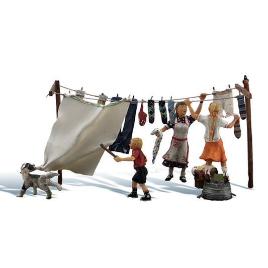 Woodland Scenics A1936 Wash Day Getaway HO OO Gauge Figures Landscaping