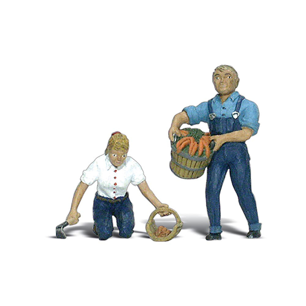 Woodland Scenics A2541 G Gus And Gertie Gardener G Gauge