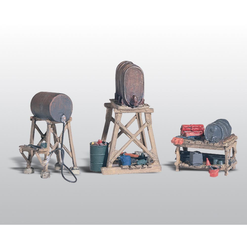 Woodland Scenics D212 3 Fuel Stands HO Gauge