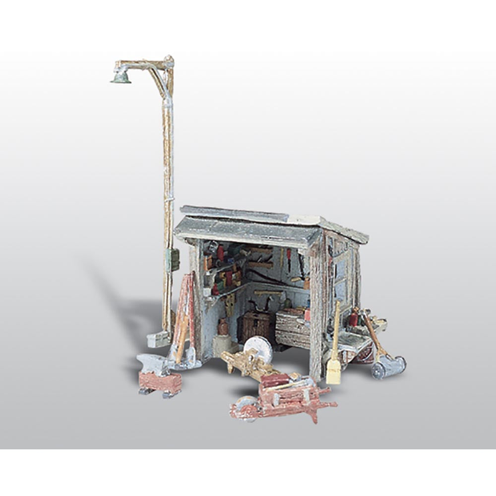 Woodland Scenics D216 Tool Shed HO Gauge