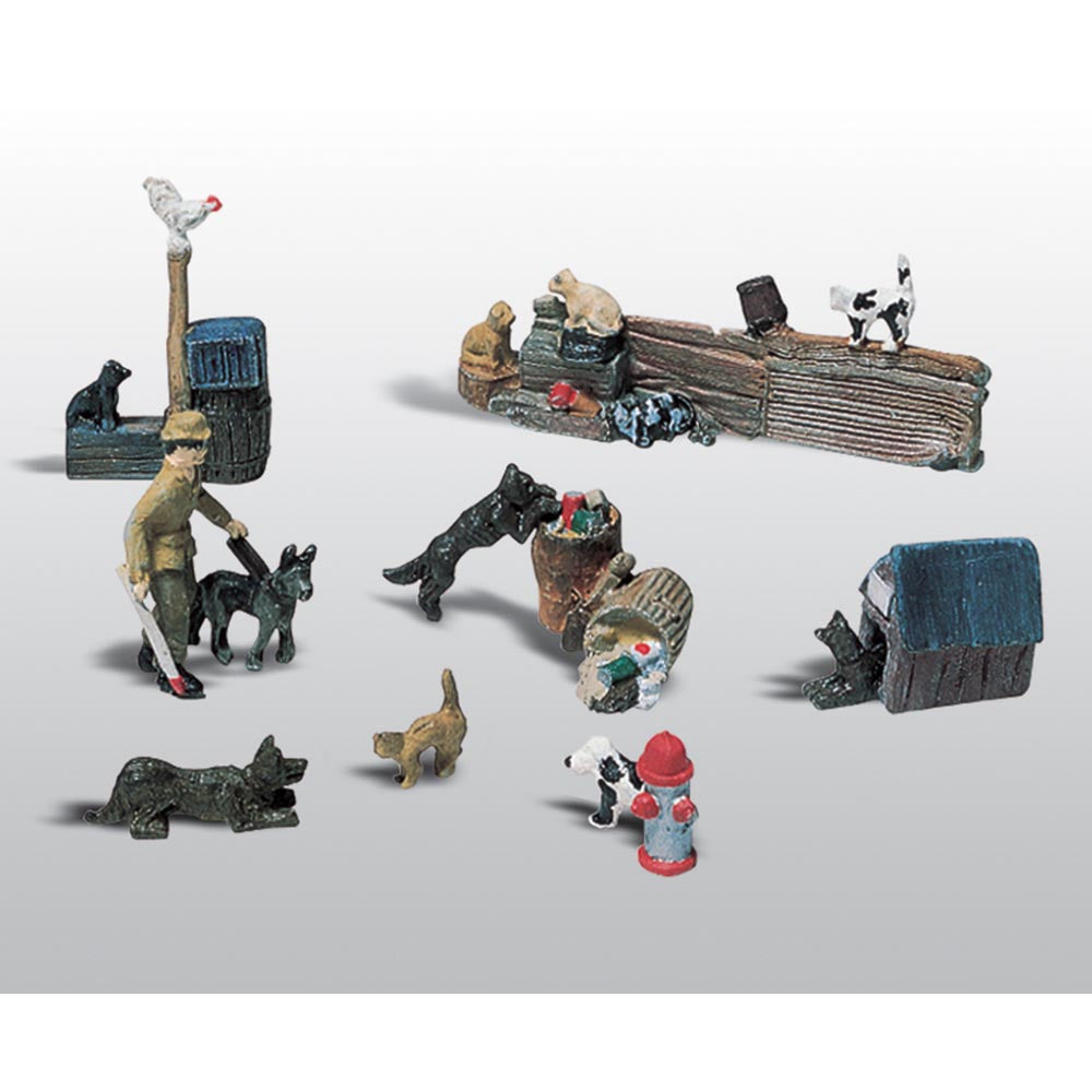 Woodland Scenics D226 Cats & Dogs HO Gauge