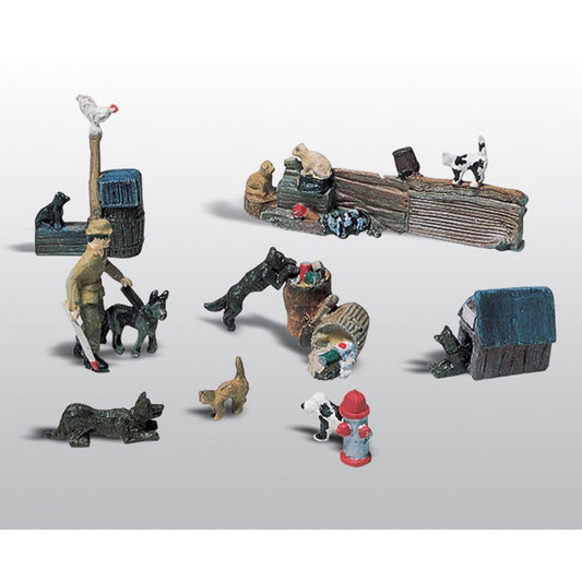 Woodland Scenics D226 Cats & Dogs HO Gauge