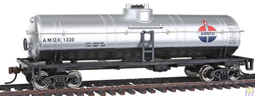 Walthers Trainline 931-1613 40' Tank Car Amoco Oil HO