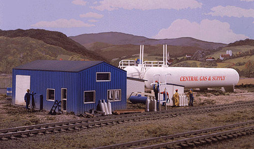 Walthers Cornerstone Central Gas and Supply Building Kit HO Gauge WH933-3011