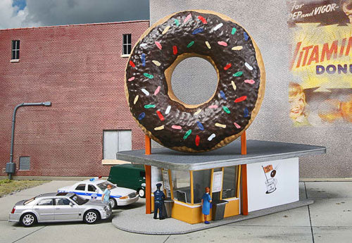 Walthers Cornerstone Hole-In-One Donut Shop Building Kit HO Gauge WH933-3768