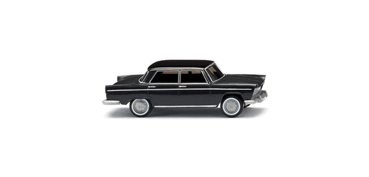 Wiking Fiat 1800 Mid Grey 1962-68 HO Gauge WK009004