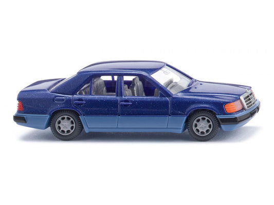 Wiking MB 260 E Blue Metallic (1984-93) WK015320 HO Gauge