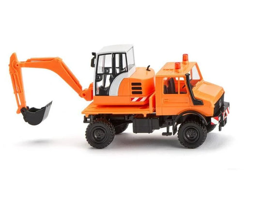 Wiking Unimog with Excavator Municipal Orange 1975-93 WK064704 HO Gauge