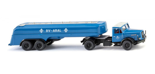 Wiking Henschel Tanker Truck Aral 1955-61 80697 HO Gauge
