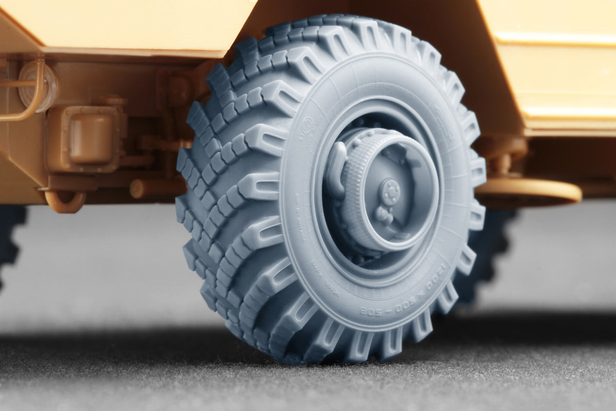 ScaleX 9K79 Tochka SS-21 Scarab І-247B Ordinary WheelSet 1:35 Model Kit WM-35048