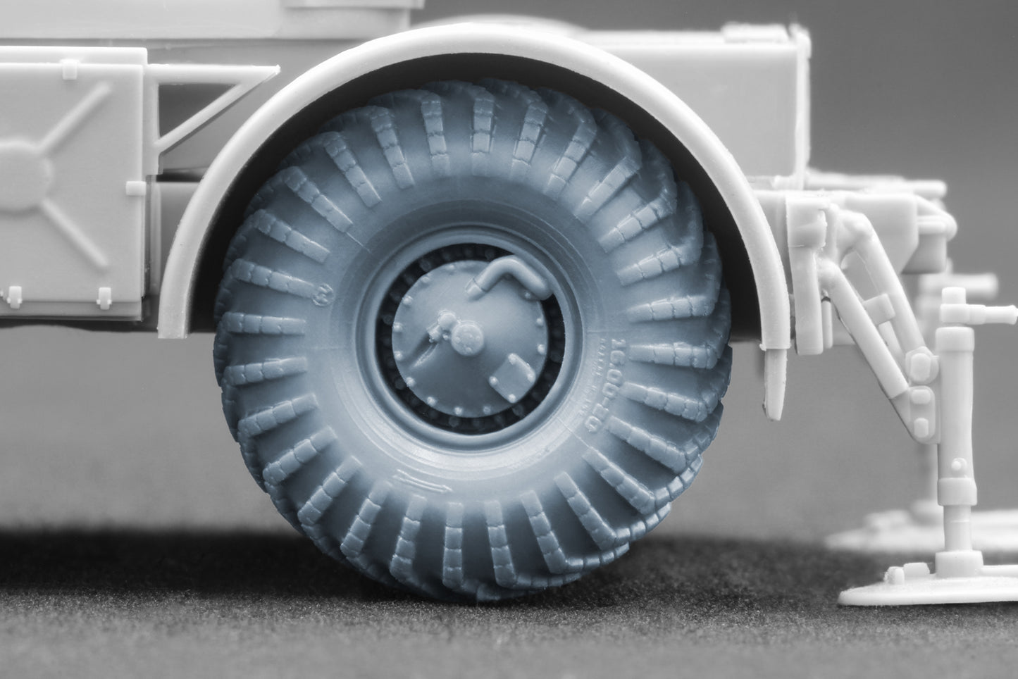 ScaleX ZIL-135 I-159 Ordinary Wheel Set For Trumpeter 1:72 Model Kits