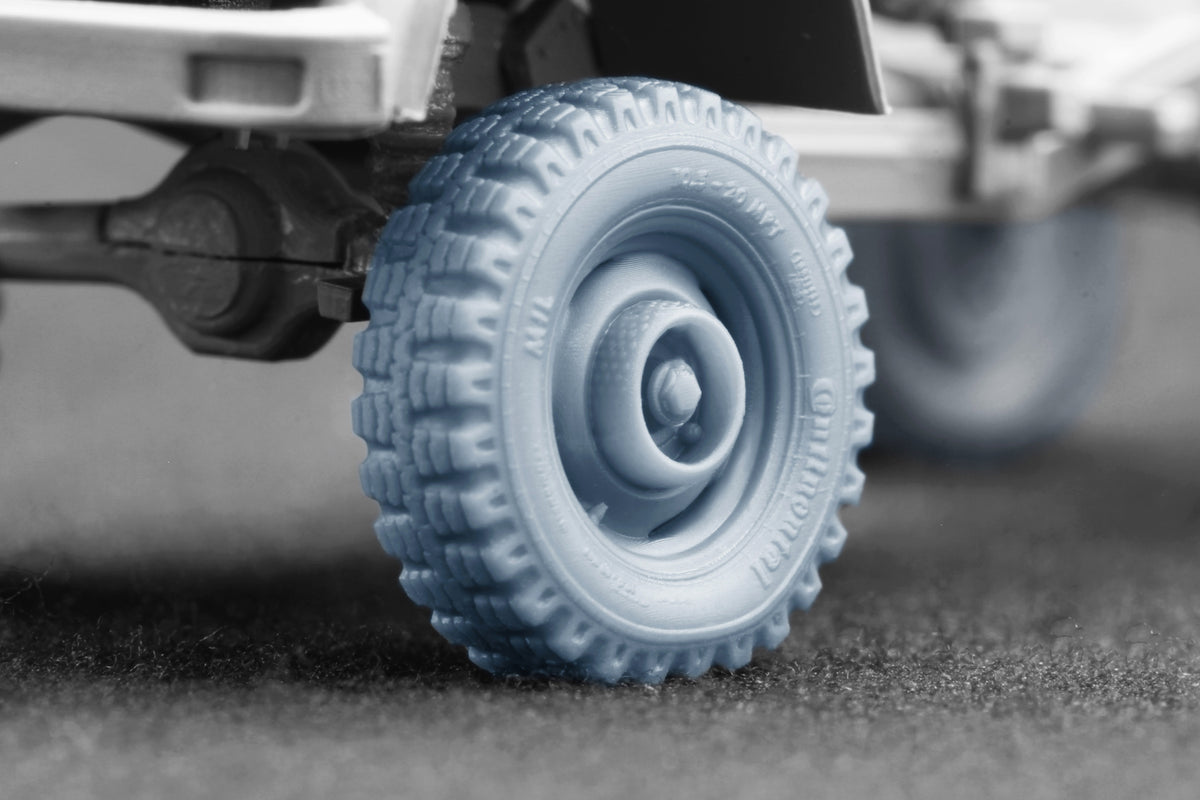 ScaleX Unimog S 404 M/L 10.5-20 Weighted Wheel Set 1:72 Model Kits WM-72018W