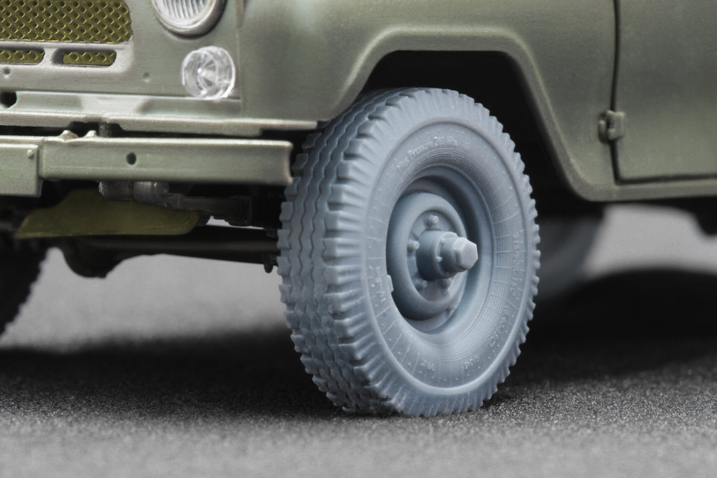 ScaleX UAZ 469 Weighted Wheel Set For Trumpeter 1:35 Model Kits