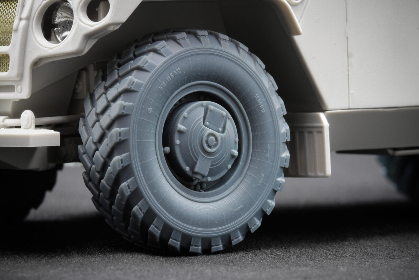 ScaleX GAZ Tiger V1 Ordinary Wheel Set For Meng 1:35 Model Kits