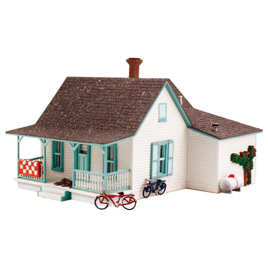 Woodland Scenics PF5186 HO Country Cottage HO Gauge