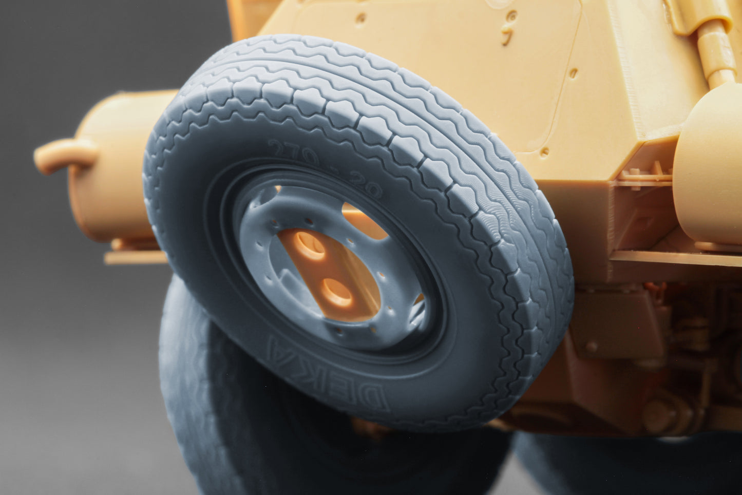 ScaleX Sd.Kfz. 234 Puma v3 Ordinary Wheel Set For 1:35 Model Kits