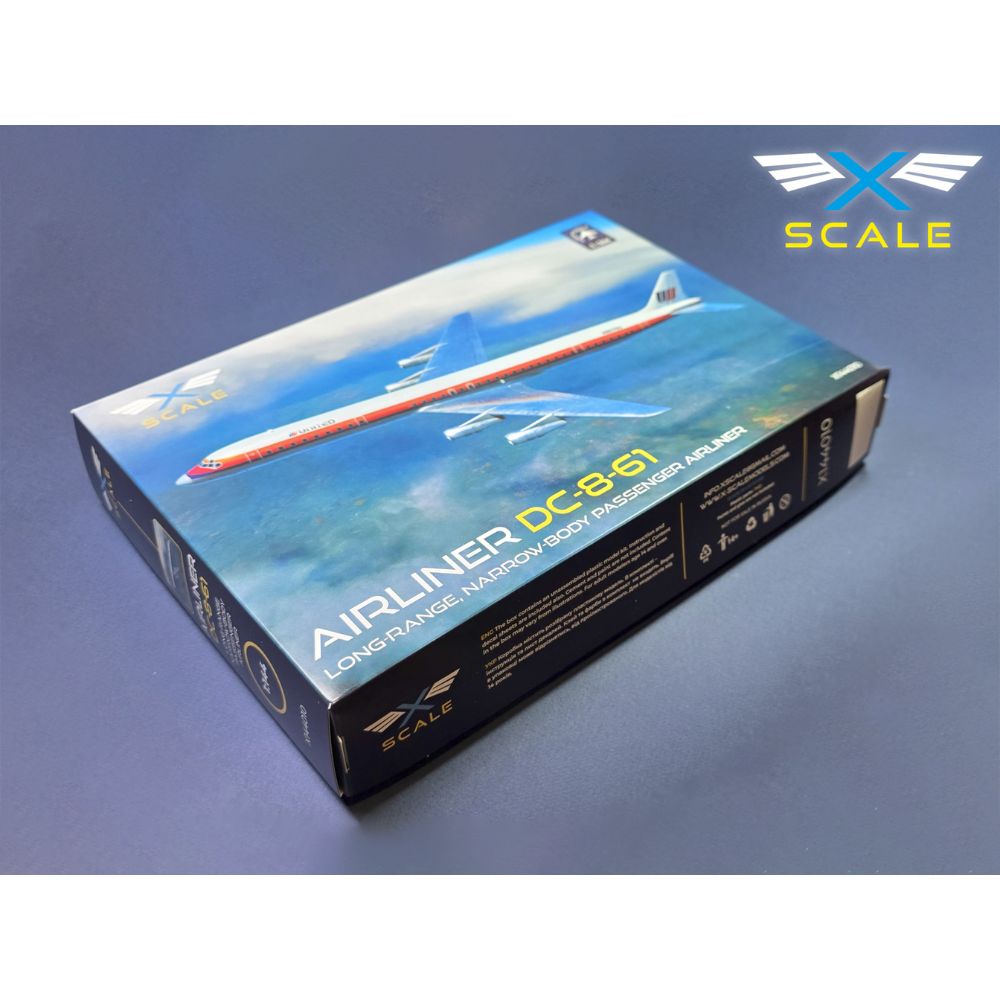 X-Scale 144008 United Airlines DC-8-61 Passenger Airliner 1:144 Model Kit