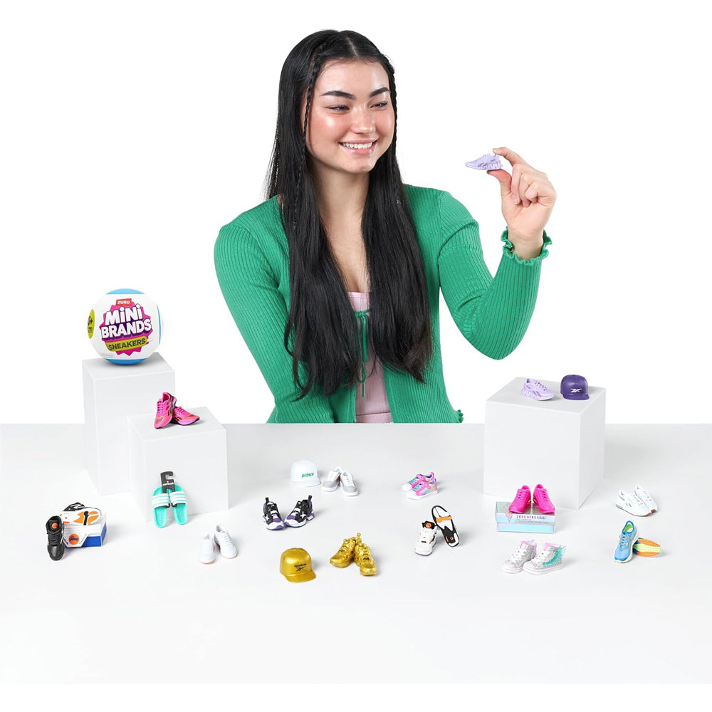 ZURU Mini Brands: Sneakers Capsule - 5 Mini Branded Items! Collect them all!