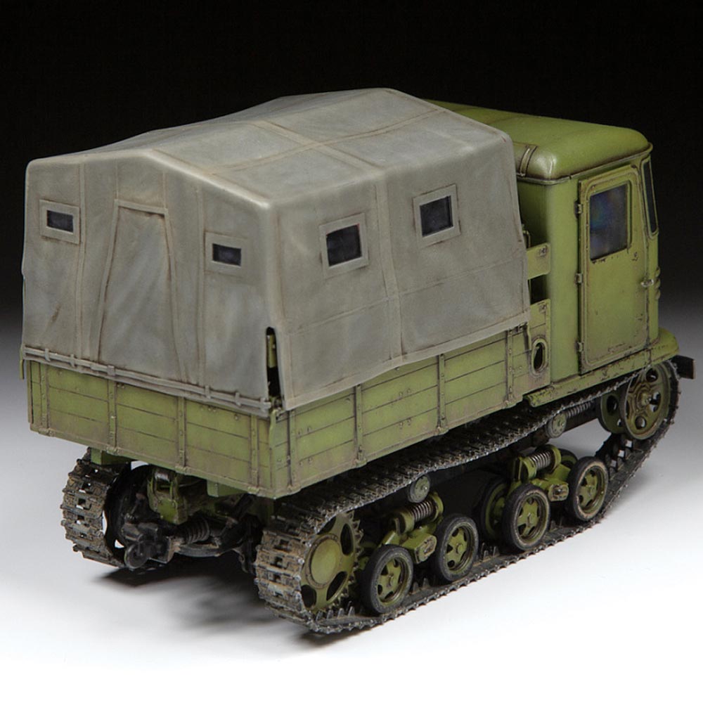 Zvezda STZ-5 Soviet Artillery Tractor Tracked Truck 1:35 3663 Plastic Model Kit