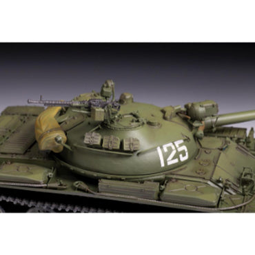 Zvezda Russian T-62 Version 1974-1975 1:35 Tank Plastic Model Kit 3673