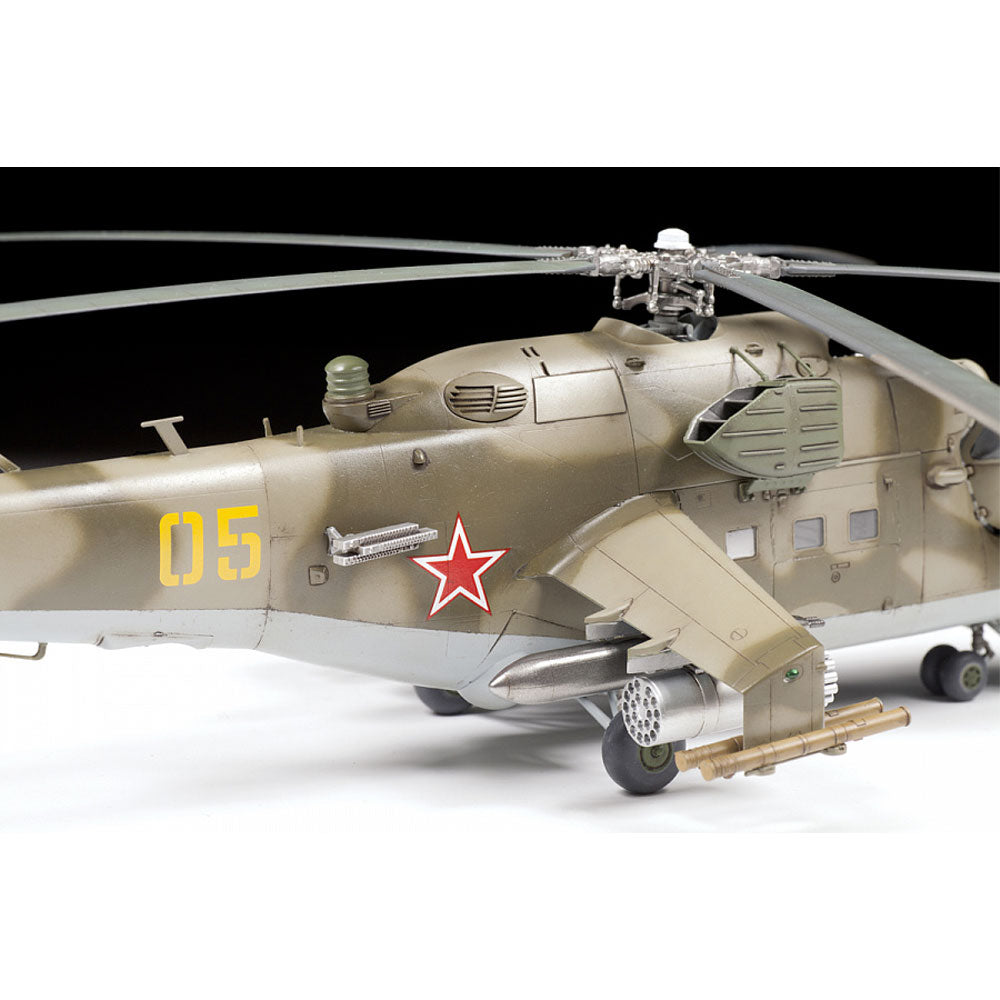 Zvezda 4823 Soviet Attack Helicopter MIL-Mi 24 V/VP 1:48 Plastic Model Kit