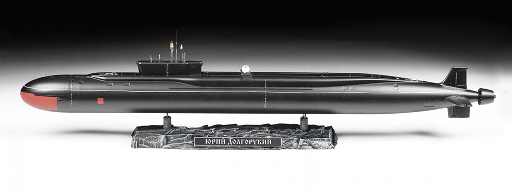 ZVEZDA 9061 Yuri Dolgorukiy' K535 Russian Nuclear Submarine 1:350 Model Kit