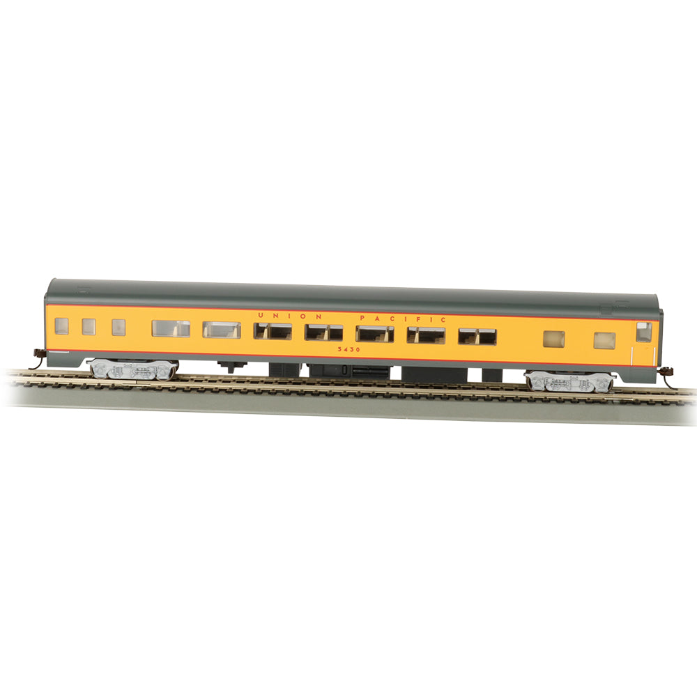 Bachmann USA 14204 85' Smooth-Side Coach - Union Pacific HO Gauge