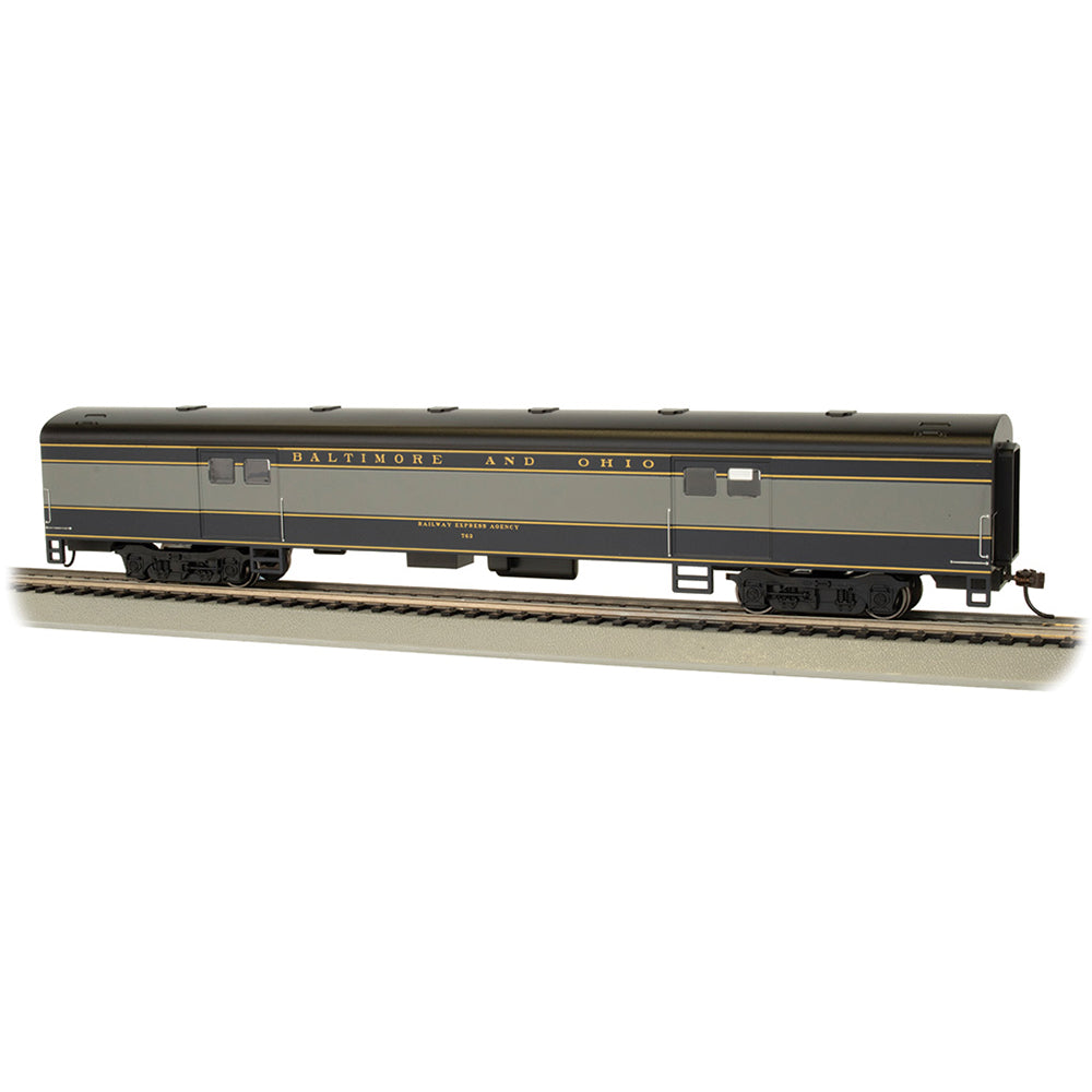 Bachmann USA 72' Smooth-Side Baggage Car - B&O #763 HO Gauge 14402