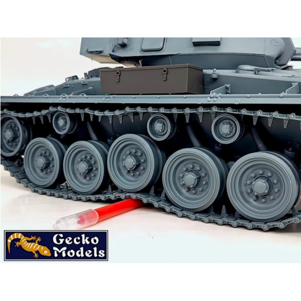 Gecko Models 16GM0035 M24 Chaffee in British Service 1:16 Model Kit