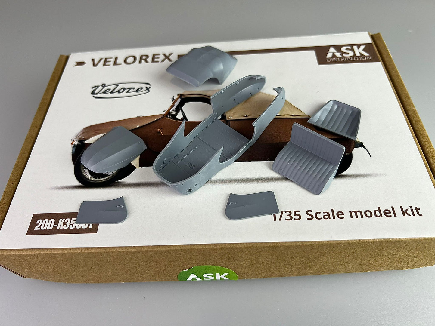 Art Scale 200-K35001 1:35 Czech Velorex