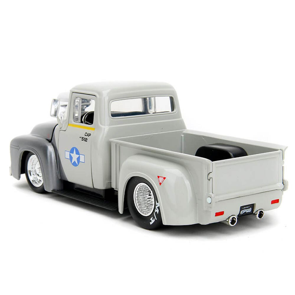 Jada Street Fighter 1956 Ford F-100 & Guile Figure 1:24 Diecast Car 253255057SSU