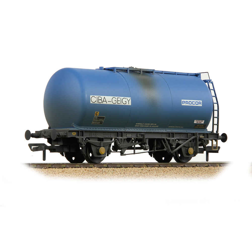 Bachmann Branchline 37-584B BR 45T TTA Tank Wagon 'Ciba-Geigy' Blue [W]
