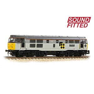 Graham Farish 371-136RJSF Class 31/1 Refurb. 31130 'Calder Hall Power Station' BR Rf Coal Sector