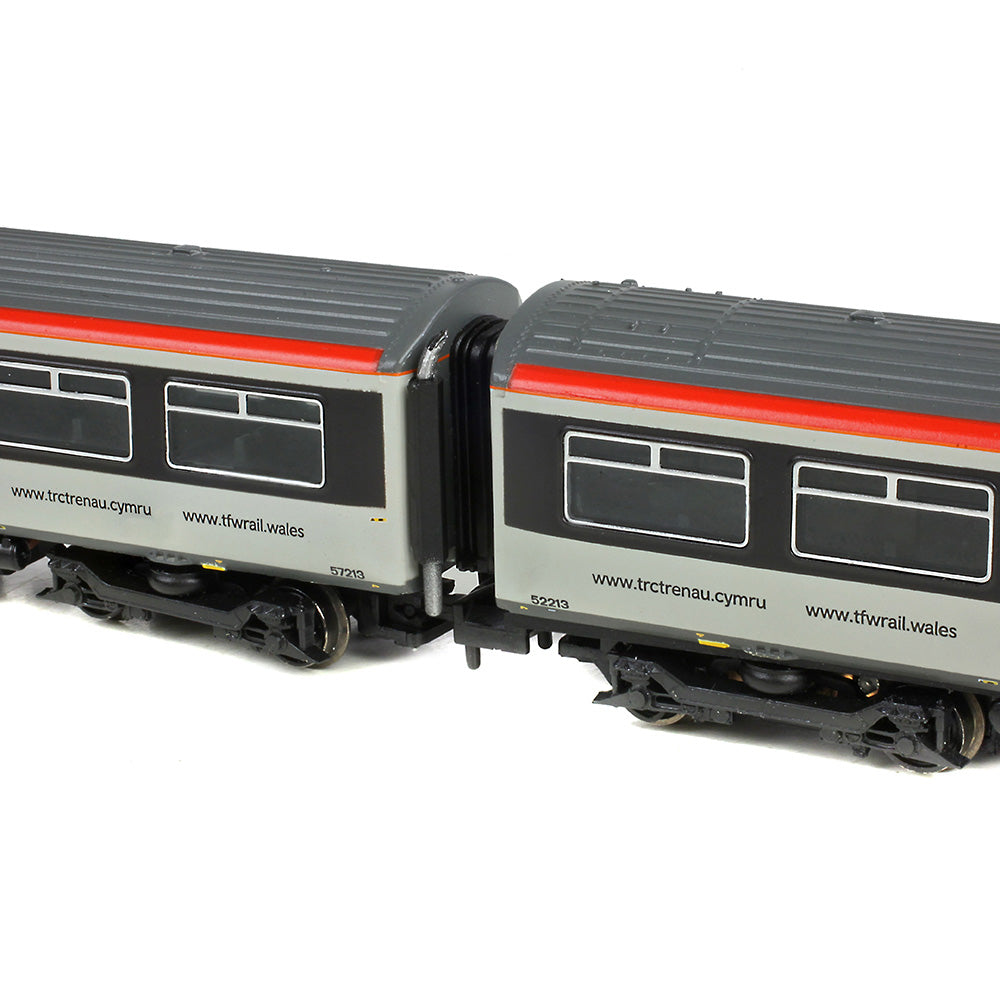 Graham Farish 371-339 Class 150/2 2-Car DMU 150213 Transport for Wales