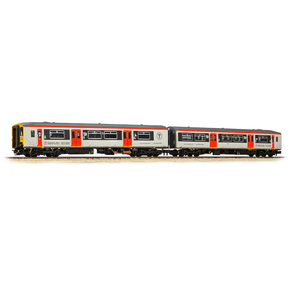 Graham Farish 371-339 Class 150/2 2-Car DMU 150213 Transport for Wales