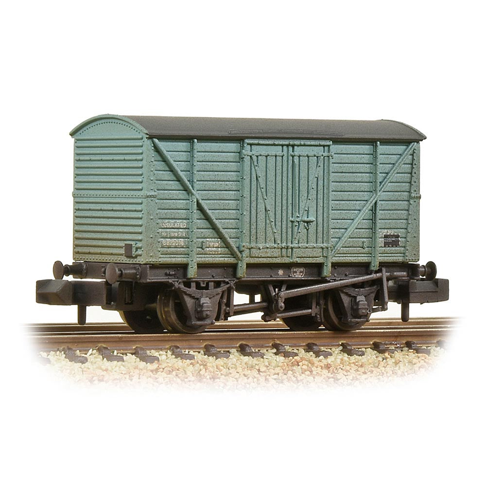 Graham Farish 373-727B BR 10T Insulated Van BR Ice Blue [W]