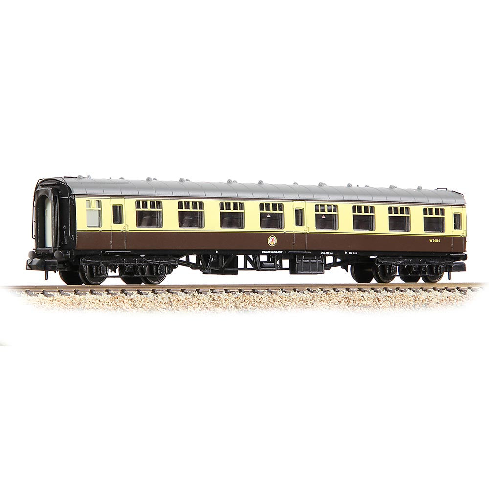 Graham Farish 374-064D BR Mk1 SK Second Corridor BR (WR) Chocolate & Cream N Gauge