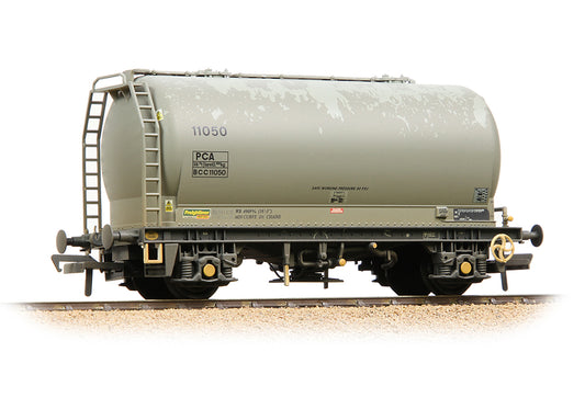 Bachmann Branchline 38-653 PCA Metalair Bulk Wagon Freightliner Heavy Haul Weat.