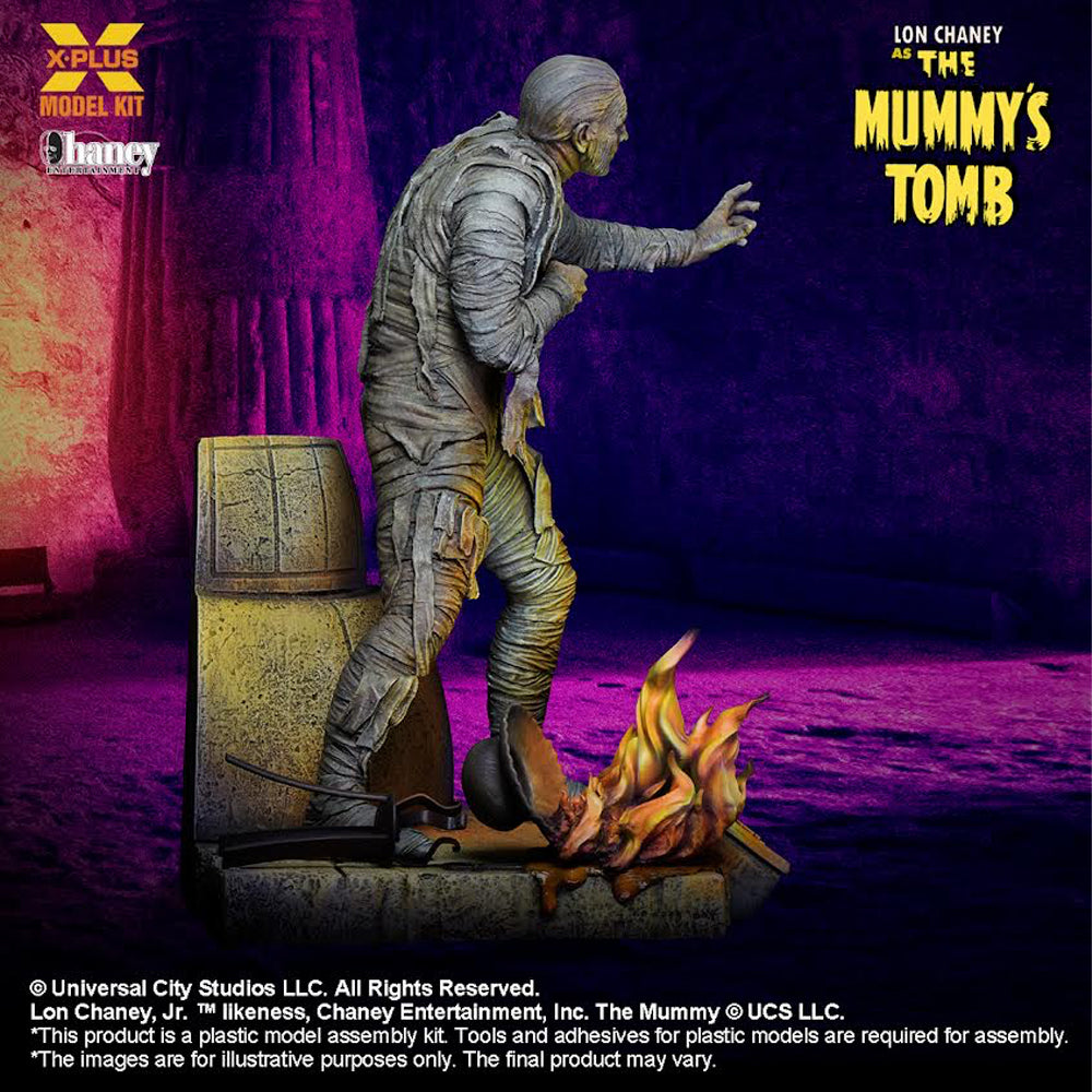 X-Plus Lon Chaney in The Mummy's Tomb 1:8 Plastic Model Kit