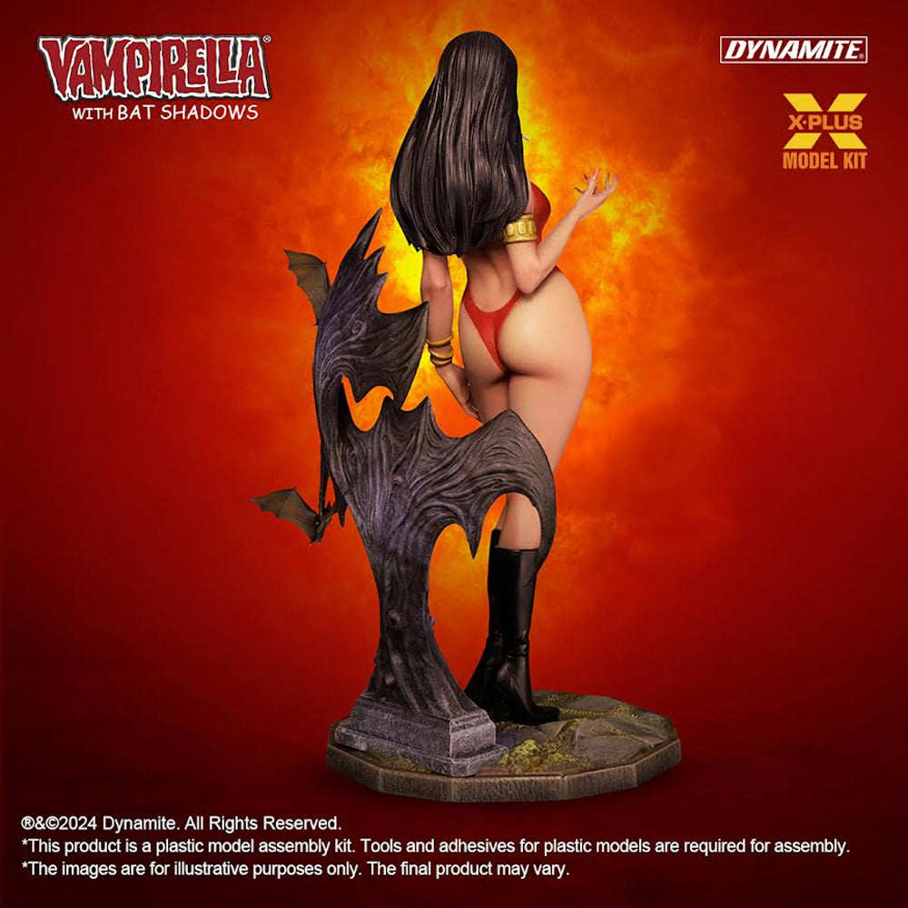 X-Plus Vampirella with Bat Shadows 1:8 Plastic Model Kit