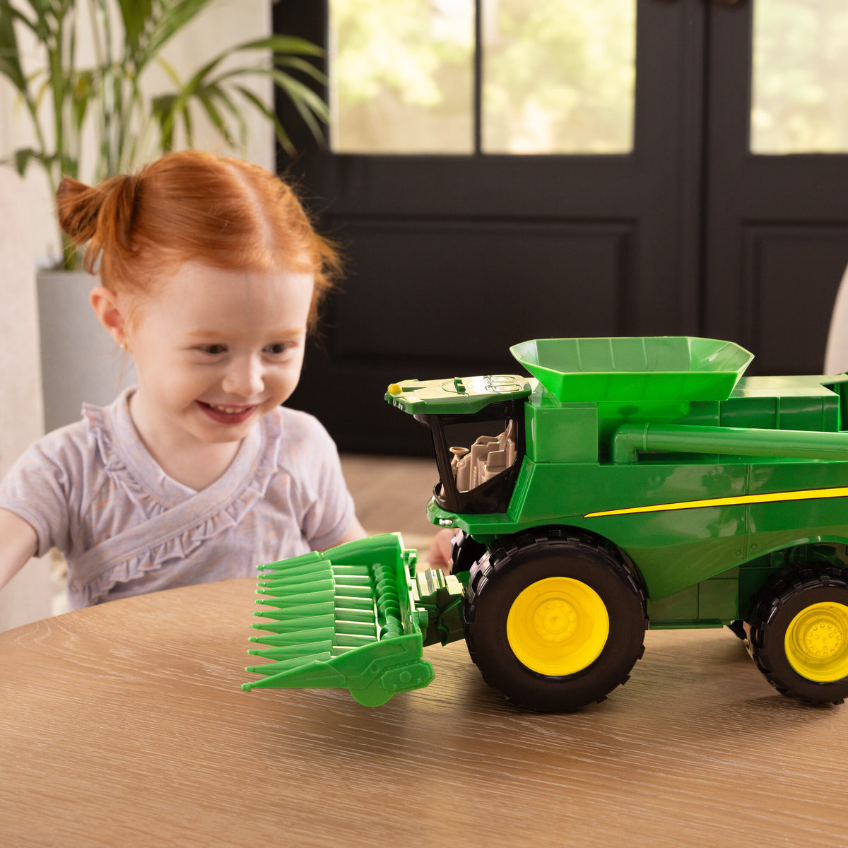 John Deere Lights & Sounds Combine Harvester 16in Age 3+ TOMY