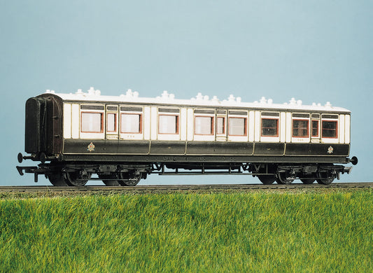 Parkside PC730 LMS 50ft Arc Roof Corridor Coach Kit HO/OO Gauge