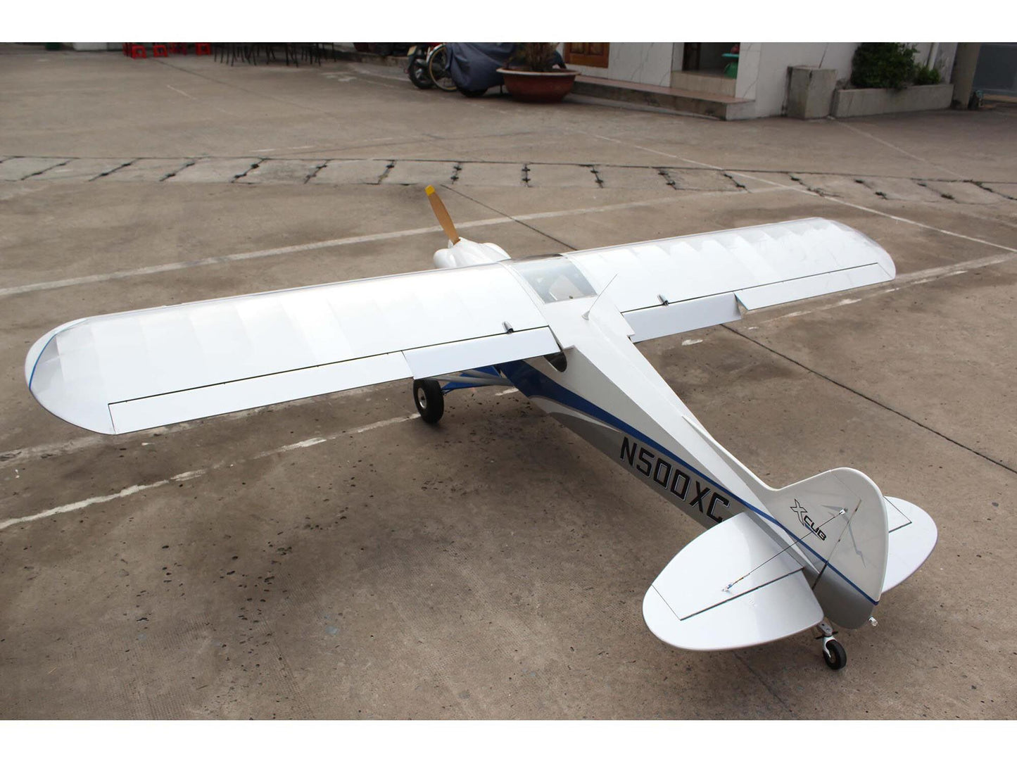 Hangar 9 CubCrafters XCub 60cc ARF RC Plane HAN5260B