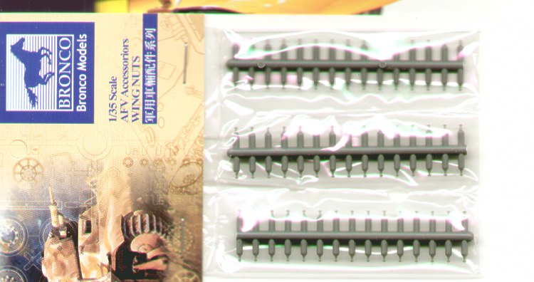Bronco Models AB3505 1:35 Half round nuts x 90