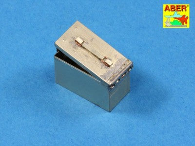 Aber ABR16047 1:16 .50 cal ammunition with M2A1 box set for U.S