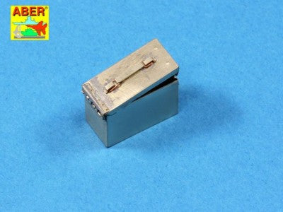 Aber ABR16047 1:16 .50 cal ammunition with M2A1 box set for U.S