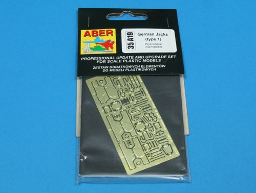 Aber ABR35A019 1:35 3 x German WWII jacks