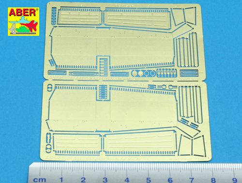 Aber ABR35A083 1:35 M8 Greyhound armoured car Stowage boxes