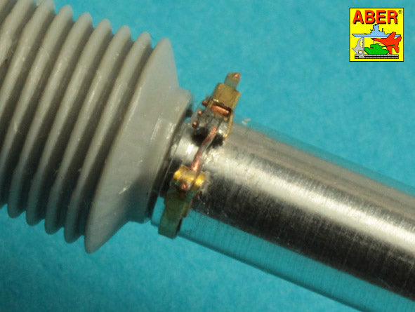 Aber ABR35L283 1:35 105mm M-68 barrel with thermal shroud for U.S